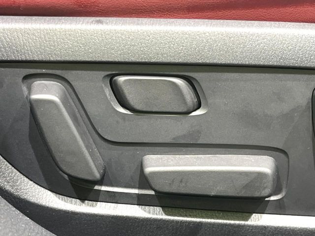 �y�p���[�V�[�g�z�X�C�b�`��ŊȒP�ɃV�[�g�̔��������\!�d��������͂�����܂���!���K�ȃV�[�g�|�W�V�����ɃZ�b�g���āA���K�ȃh���C�u�����y���݂��������B