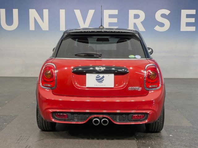 �����X�ł͑�O�ҋ@�ւɂ��ԗ��i���Ӓ�𓱓����A�C�����Ԃ�r���B�Ӓ菑�����s����܂��̂ŁA�ς��ƌ��������ł͕�����Ȃ��ӏ��܂Ŕ[��������ł��������������܂��B���ꕔ�����{�̏ꍇ���������܂��B