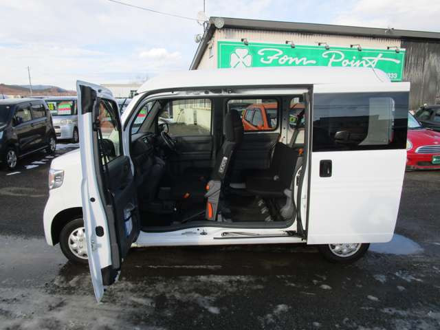 ���X���C�h�h�A�ŋ����ꏊ�ł̏�Ԃ��y�ł�!�Z���^�[�s���[���X�Ȃ̂Ō㕔���Ȃɏ�Ԃ��y�ł�!