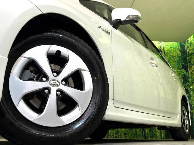 �y����15�C���`�A���~�z�C�[���z�O�ςɃ}�b�`���������A���~�z�C�[���𑕒����Ă���܂��B�e��ЊO�A���~�z�C�[����A�X�^�b�h���X�^�C�����戵�����Ă���܂��B���񂲑��k����������