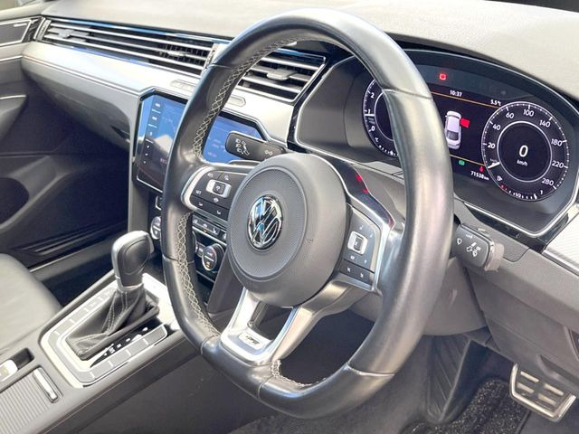 ���n���h�����̃X�������Ȃ��A���ꂢ�ȏ�Ԃ��ێ����Ă���܂��B�e�X�C�b�`���̓�����m�F�ς݂ł��B