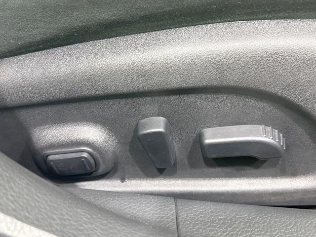 �y�p���[�V�[�g�z�X�C�b�`��ŊȒP�ɃV�[�g�̔��������\!�d��������͂�����܂���!���K�ȃV�[�g�|�W�V�����ɃZ�b�g���āA���K�ȃh���C�u�����y���݂��������B