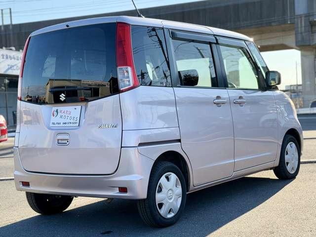 ���X�͍s�c�����R���̊��ˌ����_�̋߂��ɓX�܂��������܂��B���Ԃł��A�N�Z�X���₷���ꏊ�Ɍ�����܂��B�d�Ԃł��z���̍ۂ��Ŋ���JR���������w�܂ł��}���ɎQ��܂��B���C�y�ɂ��₢���킹������!