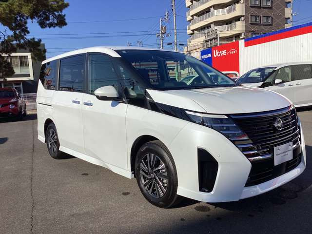 セレナ2.0 ハイウェイスターV