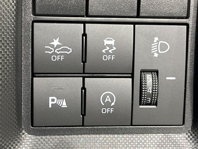 �y�X�}�[�g�A�V�X�g�z���s���ɑO���̎ԗ�����F�����A�Փ˂������Ȏ��͌x��ƃu���[�L�ŏՓˉ���Ɣ�Q�y�����A�V�X�g�B�����S�Ƀh���C�u�����y���݂��������܂��B