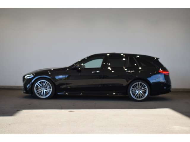 CクラスワゴンAMG C43 4マチック (BSG搭載モデル) 4WD