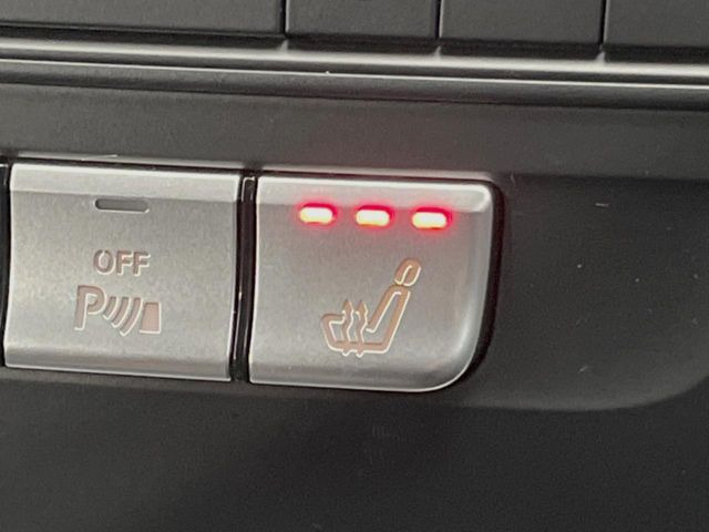 ���t�����g�V�[�g�q�[�e�B���O:�^�]�ȁE����ȋ��ɎO�i�K�Œ��߂��\�ȃV�[�g�q�[�^�[�𑕔����Ă���܂��B�G�߂��킸���K�ɂ��g�p���������܂��B