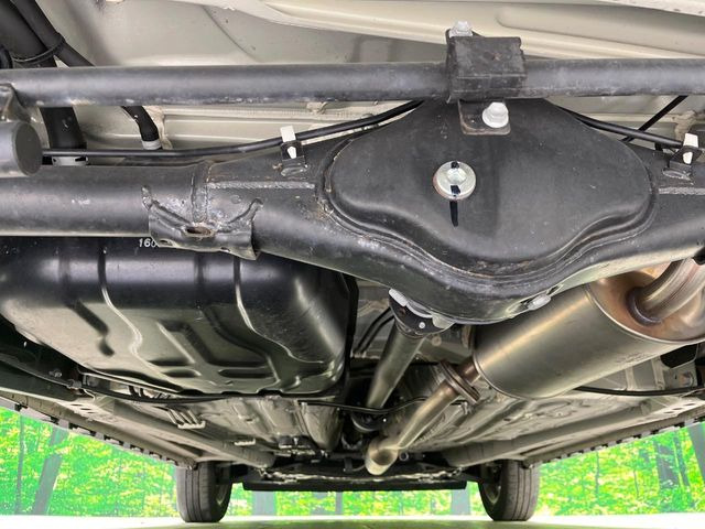 ����肪���ꂢ�Ȃ����ɁA�h�K���H�̎{�H���I�X�X���B�~��n��͂������A���ݕ��ɂ��Z���̕���A��Ń}�����E�E�B���^�[�X�|�[�c���������ɂ��D�]���������Ă���܂��B