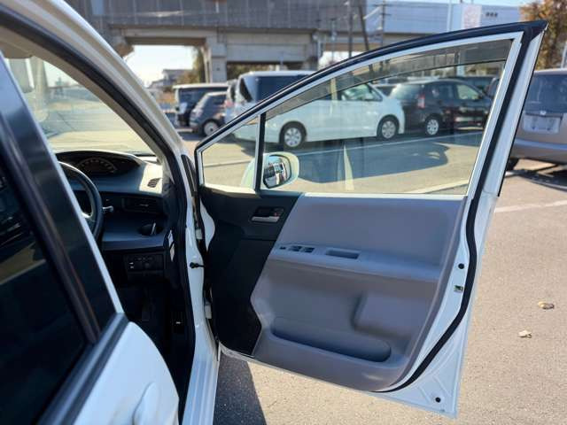 ���荠���i�̌y�����Ԃ���R���p�N�g�J�[�E�~�j�o���ȂǑ��ʂȃ��C���i�b�v�ł��q�l�����҂����Ă���܂�!