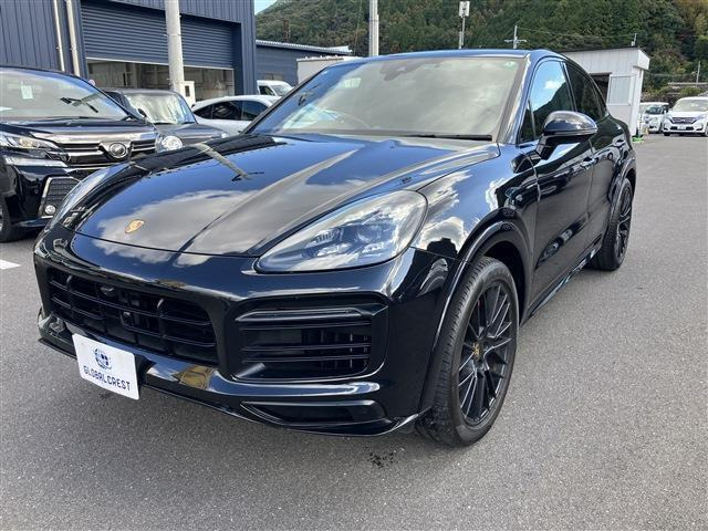 カイエンクーペGTS ティプトロニックS リアセンターシート 4WD