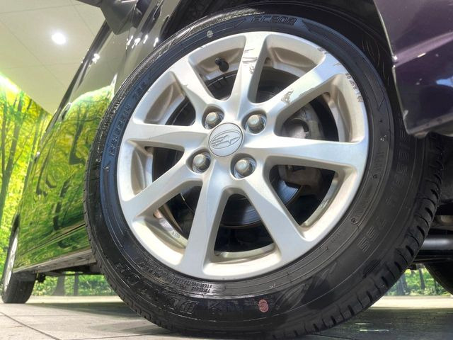 �y����14�C���`�A���~�z�C�[���z�O�ςɃ}�b�`���������A���~�z�C�[���𑕒����Ă���܂��B�e��ЊO�A���~�z�C�[����A�X�^�b�h���X�^�C�����戵�����Ă���܂��B���񂲑��k����������