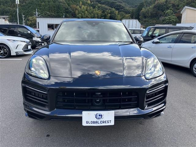 カイエンクーペGTS ティプトロニックS リアセンターシート 4WD