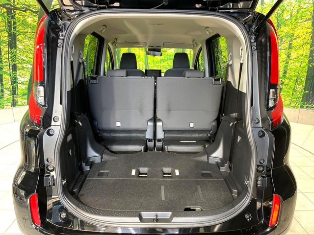 ���i�̂���������ʋ΁A���}���ɏ\���ȉ׎��X�y�[�X���m�ۂ��Ă���܂��B�Z�J���h�V�[�g��|���ƁA�傫�ȉו��̐ύڂ��\�ł���