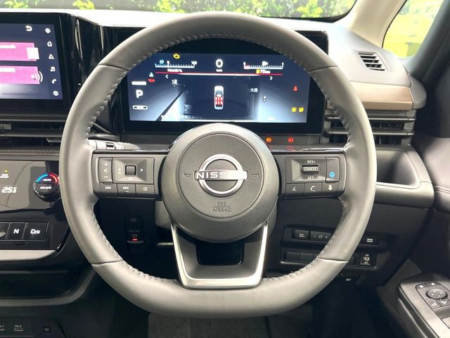 �y�����v�����X�e�A�����O�z�㎿�Ȋv���g�p���邱�ƂŁA��ɂ����������݂ƂĂ��^�]���₷���n���h���ł���