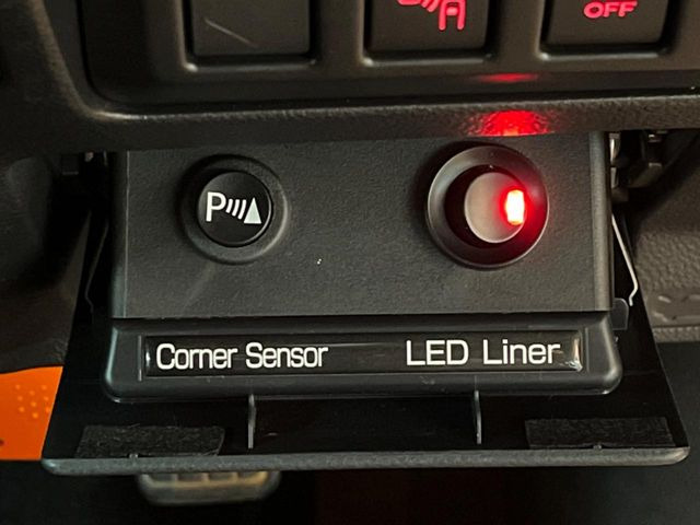 ��LED�A�N�Z�T���[���C�i�[��