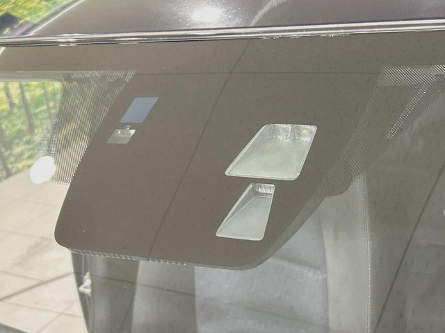 �y�X�}�[�g�V�e�B�u���[�L�T�|�[�g�z�ᑬ���s���ɑO���̎ԗ�����F�����A�Փ˂������Ȏ��͌x��ƃu���[�L�ŏՓˉ���Ɣ�Q�y�����A�V�X�g�B�����S�Ƀh���C�u�����y���݂��������܂��B