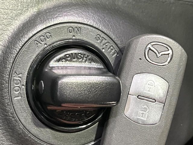 �y�A�h�o���X�g�L�[�z�J�o����|�P�b�g�ɓ��ꂽ�܂܂ł��h�A�̎{���E�������\�ȃX�}�[�g�L�[�𑕔��B�G���W���̃I���E�I�t�����J�M�����o���K�v����������Ƃ��Ă��֗��ł���