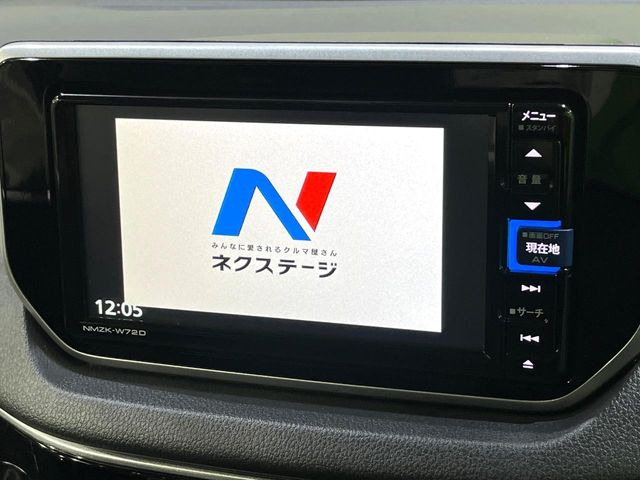 �y�����i�r�z�l�C�̏����i�r�𑕔����Ă���܂��B�i�r�̎g���₷���͂������A�I�[�f�B�I�@�\���[��!�L�����v�◷�s�͂������A�ʋ΂┃�����ȂǕ��i�̃h���C�u���y�����Ȃ�͂���