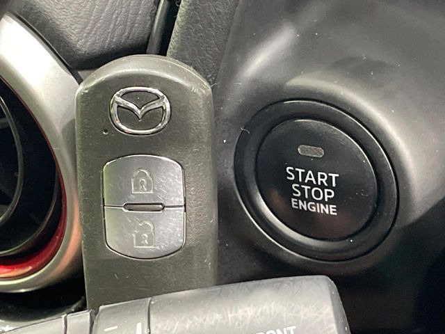 �y�A�h�o���X�g�L�[�z�J�o����|�P�b�g�ɓ��ꂽ�܂܂ł��h�A�̎{���E�������\�ȃX�}�[�g�L�[�𑕔��B�G���W���̃I���E�I�t�����J�M�����o���K�v����������Ƃ��Ă��֗��ł���