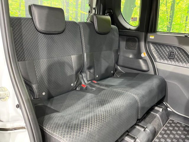 �y���烌�U�[�V�[�g�z����̂ӂ���肪�e�ՂŃ����e�i���X�����ȒP�ȁA�@�\���ɗD��鍇����v���̗p�����㎿�ȃV�[�g�ł��B����S�n���悭�A���������ӂ��S�n�ǂ��ԓ���Ԃ����o���Ă���܂��B