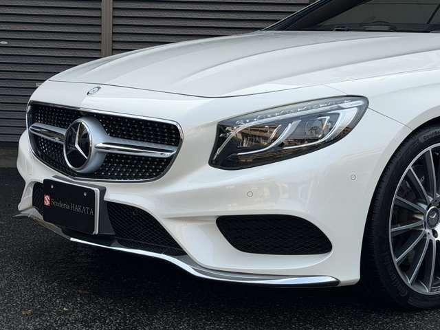 LED�C���e���W�F���g���C�g�EAMG�t�����g�X�|�C���[�E�_�C�������h�t�����g�O�����B