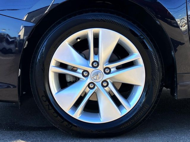 �y����17�C���`�A���~�z�C�[���z�O�ςɃ}�b�`���������A���~�z�C�[���𑕒����Ă���܂��B�e��ЊO�A���~�z�C�[����A�X�^�b�h���X�^�C�����戵�����Ă���܂��B���񂲑��k����������