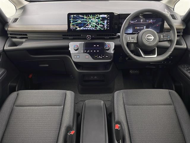 セレナ1.4 e-POWER ハイウェイスターV