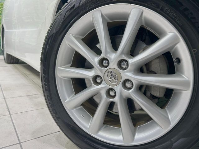 �y����17�C���`�A���~�z�C�[���z�O�ςɃ}�b�`���������A���~�z�C�[���𑕒����Ă���܂��B�e��ЊO�A���~�z�C�[����A�X�^�b�h���X�^�C�����戵�����Ă���܂��B���񂲑��k����������