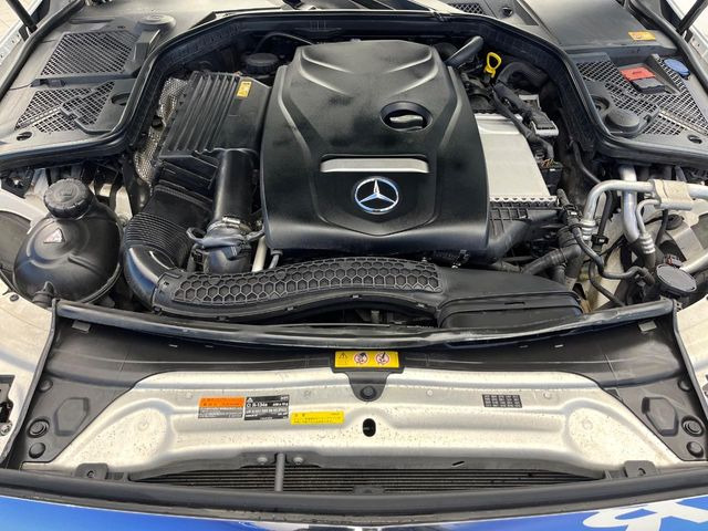 �����X�ł́A�e���[�J�[�̐�p�f�f�e�X�^�[�𓱓��B���Ǝ��i�����e�N�j�J���X�^�b�t���풓���Ă���܂��̂ŁA������̍ۂɂ����S���Ă����p���������܂��B