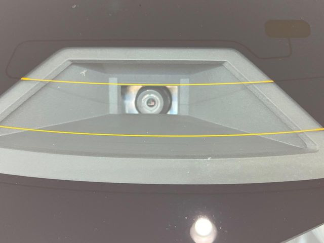 �y�X�Y�L �Z�[�t�e�B�T�|�[�g�z���s���ɑO���̎ԗ�����F�����A�Փ˂������Ȏ��͌x��ƃu���[�L�ŏՓˉ���Ɣ�Q�y�����A�V�X�g�B�����S�Ƀh���C�u�����y���݂��������܂��B