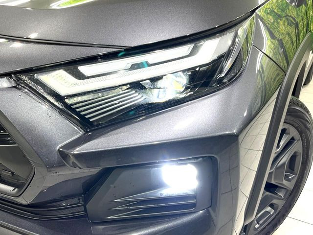 �yLED�w�b�h���C�g�z���V����ԑ��s�����ǍD�Ȏ��E���m�ۂ����S���ĉ^�]�ł��鍂�P�xLED�w�b�h���C�g�𑕔�!�_�����x�������A����d�͂��}�����Ă��܂��B