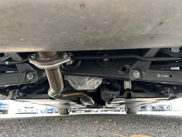 ����肪���ꂢ�Ȃ����ɁA�h�K���H�̎{�H���I�X�X���B�~��n��͂������A���ݕ��ɂ��Z���̕���A��Ń}�����E�E�B���^�[�X�|�[�c���������ɑ�ύD�]���������Ă���܂��B