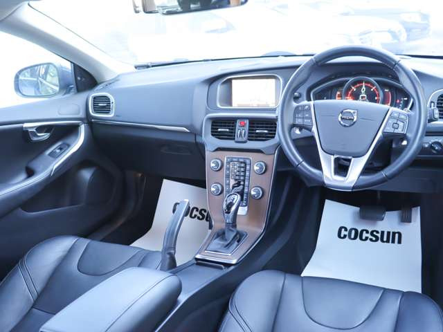 �k���É��X�A�y�Y�X�͎w�萮���H������L�B��c�X�A���l�X�ɂ͔F�ؐ����H������L���Ă��܂��B���ꂼ��̋��_�ɐ������t�g��e�X�^�[���̐ݔ��@����������Ă��܂��B