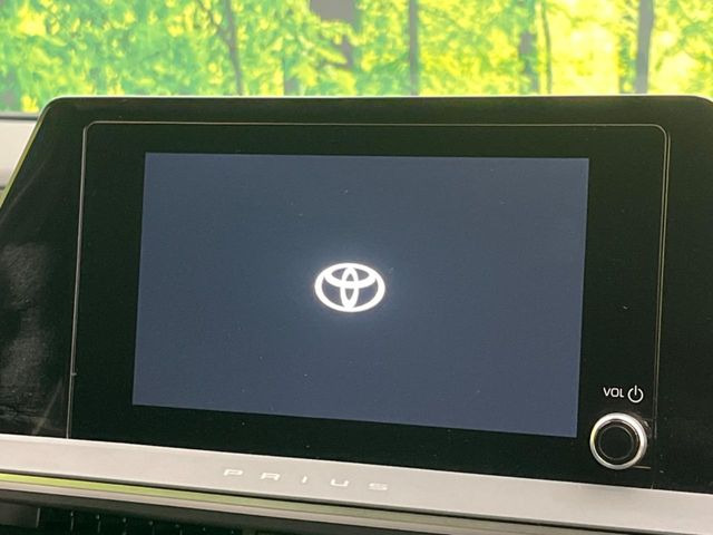 �y8�C���` �f�B�X�v���C�I�[�f�B�I�z���ʂ̃f�B�X�v���C��AppleCarPlay��AndroidAuto�����p�\�B�傫�ȉ�ʂŃX�}�z�i�r�A�v���������p���������܂���