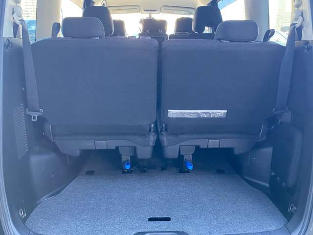 在庫車両に関してはお客様により良いものをご提供する為に品質に拘って仕入れを行っております。各お車の状態はそれぞれですのでご商談時に当店スタッフがご説明させて頂きますのでご安心くださいませ。