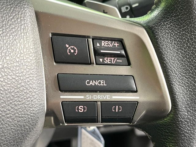 �y�N���[�Y�R���g���[���z�������H�����N���N���s�B�A�N�Z���𗣂��Ă���葬�x�ő��s���ł��A�������^�]���̕��S���y��!�����E�������ȒP�ȃX�C�b�`����Œ����ł��܂��B