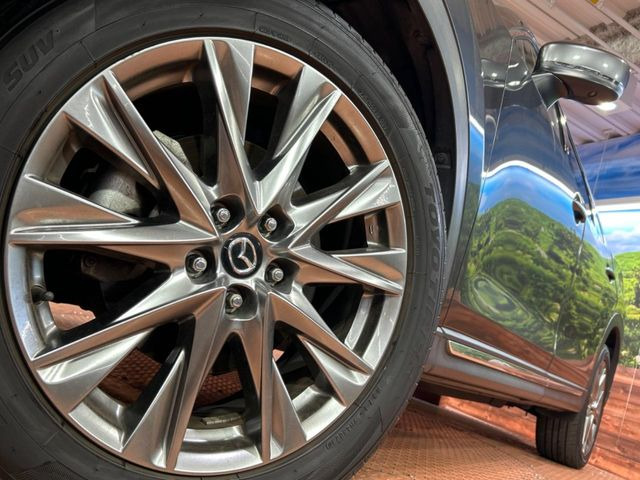 �y����19�C���`�A���~�z�C�[���z�O�ςɃ}�b�`���������A���~�z�C�[���𑕒����Ă���܂��B�e��ЊO�A���~�z�C�[����A�X�^�b�h���X�^�C�����戵�����Ă���܂��B���񂲑��k����������