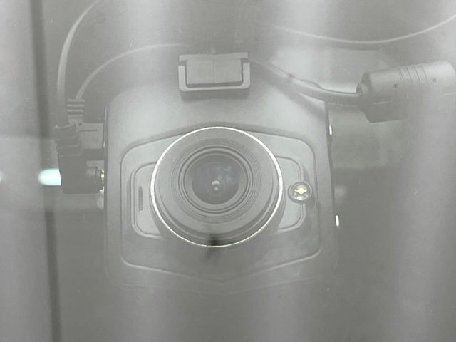 �y�h���C�u���R�[�_�[�z���S�E���S�ȃJ�[���C�t�ɕK�{�̃h���C�u���R�[�_�[�𑕔�!���s���͂������A������^�]�⎖�̂ɑ��������ۂ̏󋵂��f���ŋL�^���A����̃��X�N�ɔ����܂��B