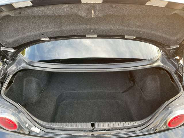 �C�ɂȂ邨�Ԃ�����܂�����E�̓d�b�ԍ����璼�ڂ��X�ɂ��₢���킹���������B�x�����@����ԗ����A��Ԃ܂łȂ�ł������������Ē����܂��B�X�^�b�t�ꓯ���A�����҂����Ă���܂��B