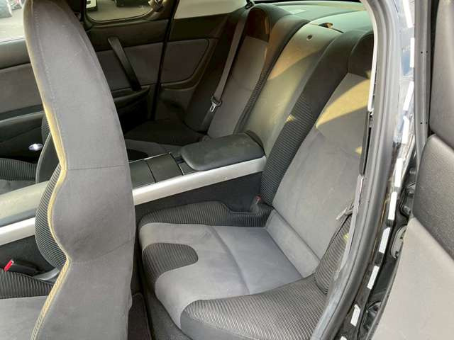 �C�ɂȂ邨�Ԃ�����܂�����E�̓d�b�ԍ����璼�ڂ��X�ɂ��₢���킹���������B�x�����@����ԗ����A��Ԃ܂łȂ�ł������������Ē����܂��B�X�^�b�t�ꓯ���A�����҂����Ă���܂��B