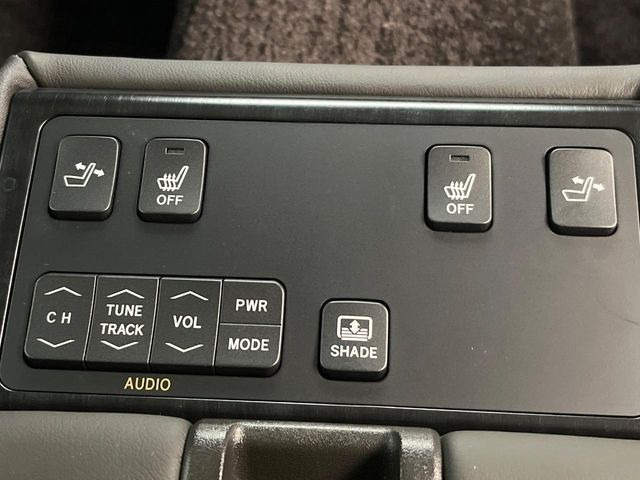 �R���g���[���X�C�b�`�t���A�[�����X�g!��Ȃ̔w�������A�V�[�g�q�[�^�[�ȂǑI���ł��܂��B