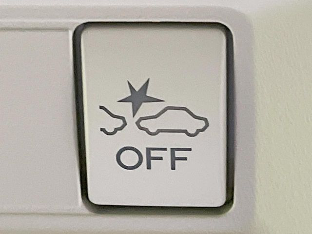 �y�A�C�T�C�gVer2�z�O���̎ԗ��������m���A�Փ˂������Ȏ��͌x��Œ��ӂ𑣂��A�u���[�L�𓥂ޗ͂��T�|�[�g�B�u���[�L�𓥂߂Ȃ������ꍇ�͏Փ˔�Q�y���u���[�L���쓮�A�Փˉ�����T�|�[�g���܂��B