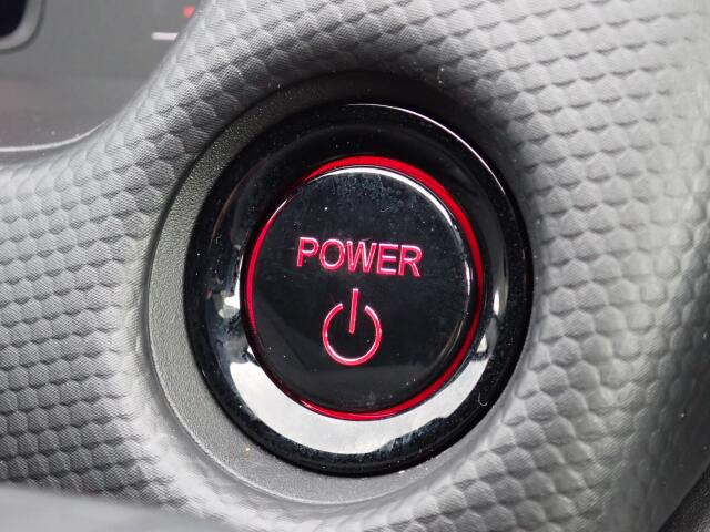 �L�[���X�v�b�V���X�^�[�g�V�X�e�����̗p���Ă���܂�!�{�^����ŃG���W���n�����\�Ȃ̂ŁA�L�[��T�����Ƃ��Ȃ��Ȃ�܂���!