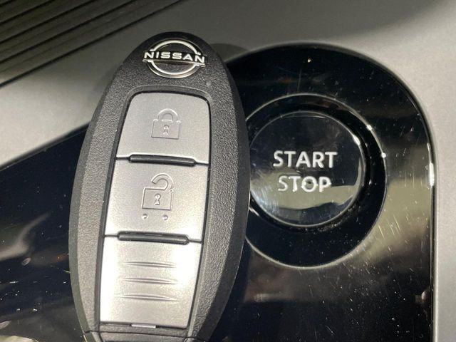 �y�C���e���W�F���g�L�[�z�J�o����|�P�b�g�ɓ��ꂽ�܂܂ł��h�A�̎{���E�������\�ȃX�}�[�g�L�[�𑕔��B�G���W���̃I���E�I�t�����J�M�����o���K�v����������Ƃ��Ă��֗��ł���