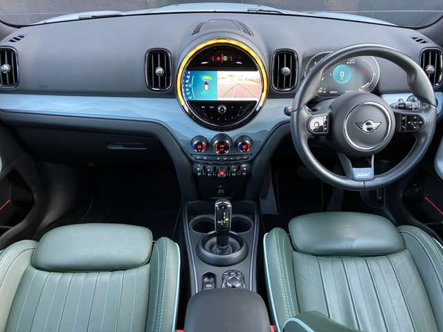 ミニクロスオーバークーパー D オール4 アンテイムド エディション 4WD