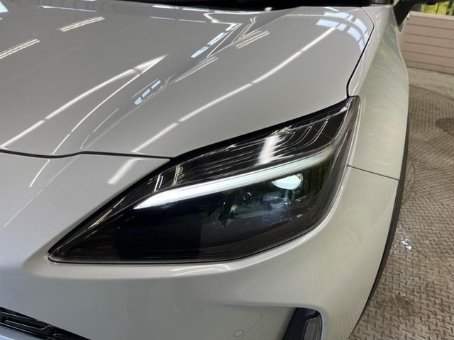 �yLED�w�b�h���C�g�z���V����ԑ��s�����ǍD�Ȏ��E���m�ۂ����S���ĉ^�]�ł��鍂�P�xLED�w�b�h���C�g�𑕔�!�_�����x�������A����d�͂��}�����Ă��܂��B