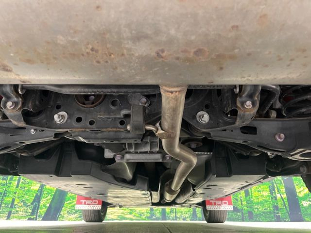 下回りがきれいなうちに、防錆加工の施工がオススメ。降雪地域はもちろん、沿岸部にお住いの方や、趣味でマリン・ウィンタースポーツをされる方にご好評いただいております。