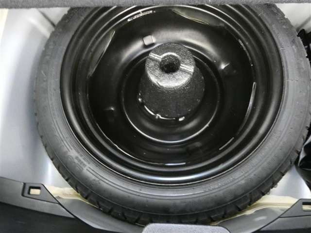 ヴィッツ1.3 F LEDエディション