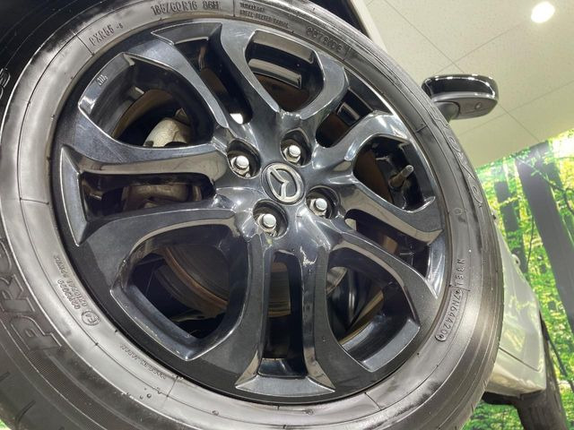 �y����16�C���`�A���~�z�C�[���z�O�ςɃ}�b�`���������A���~�z�C�[���𑕒����Ă���܂��B�e��ЊO�A���~�z�C�[����A�X�^�b�h���X�^�C�����戵�����Ă���܂��B���񂲑��k����������