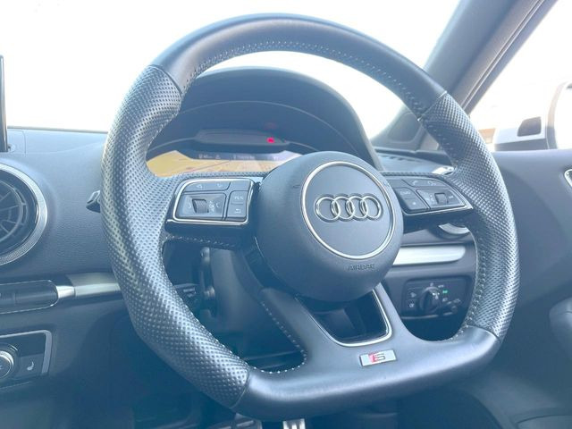 ���n���h�����̃X�������Ȃ��A���ꂢ�ȏ�Ԃ��ێ����Ă���܂��B�e�X�C�b�`���̓�����m�F�ς݂ł��B